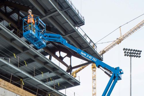 16 Metre Ak�l� Eklemli Platform